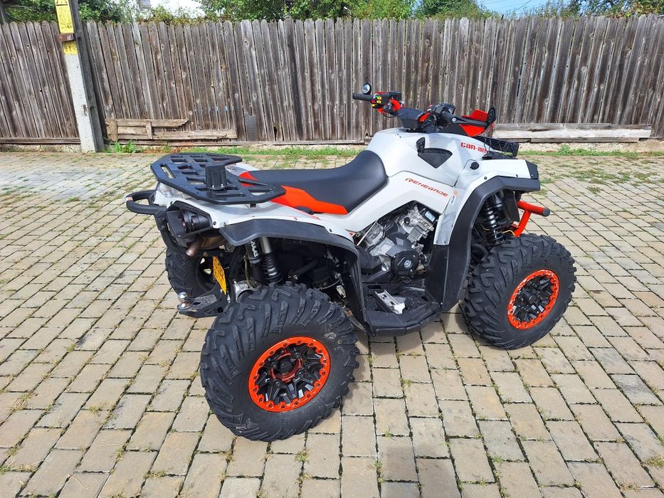 Can am renegade 1000r