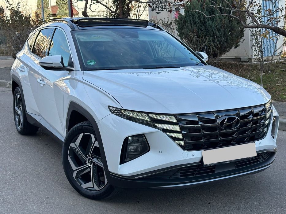 Hyundai Tucson Luxury 4x4 265 Cp Plug in Hybrid Panoramic Piele Navi Matrix Krell
