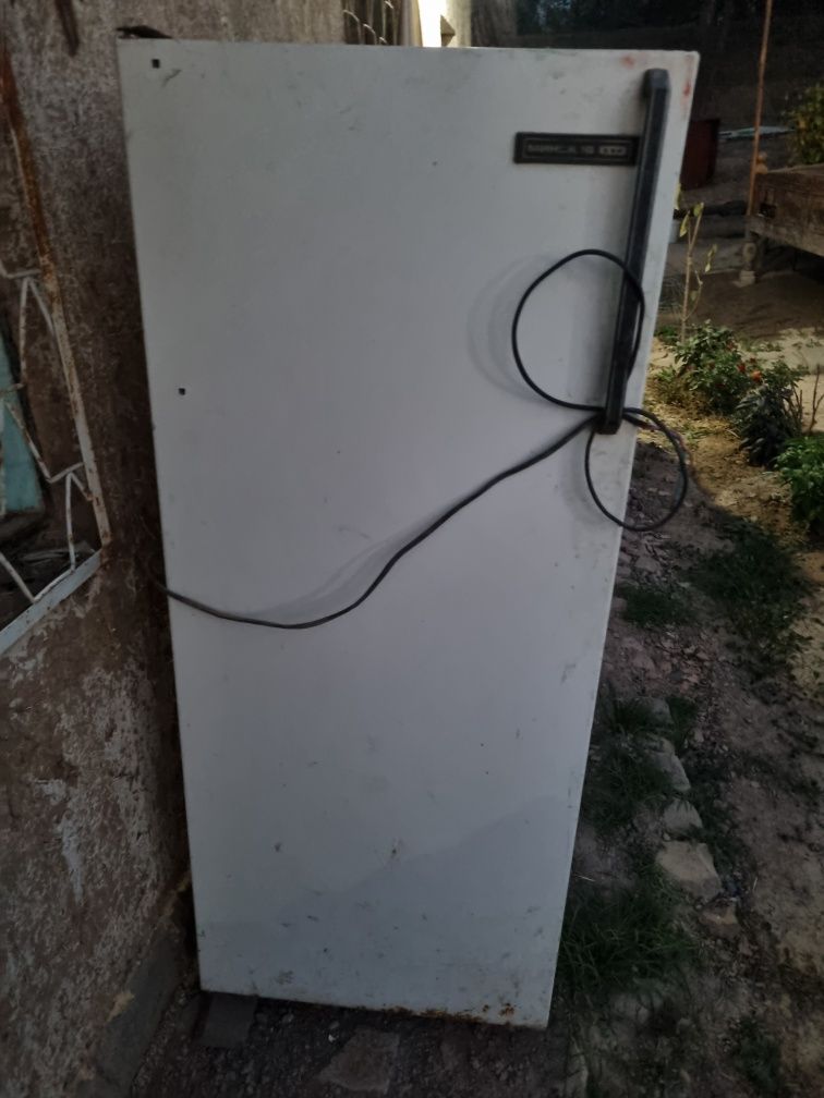 Продаётся брус  и металичиски трубы