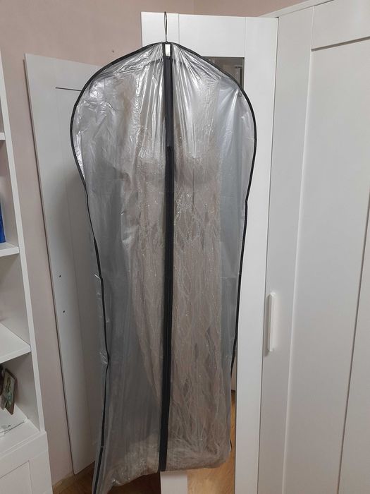 Дизайнерска рокля