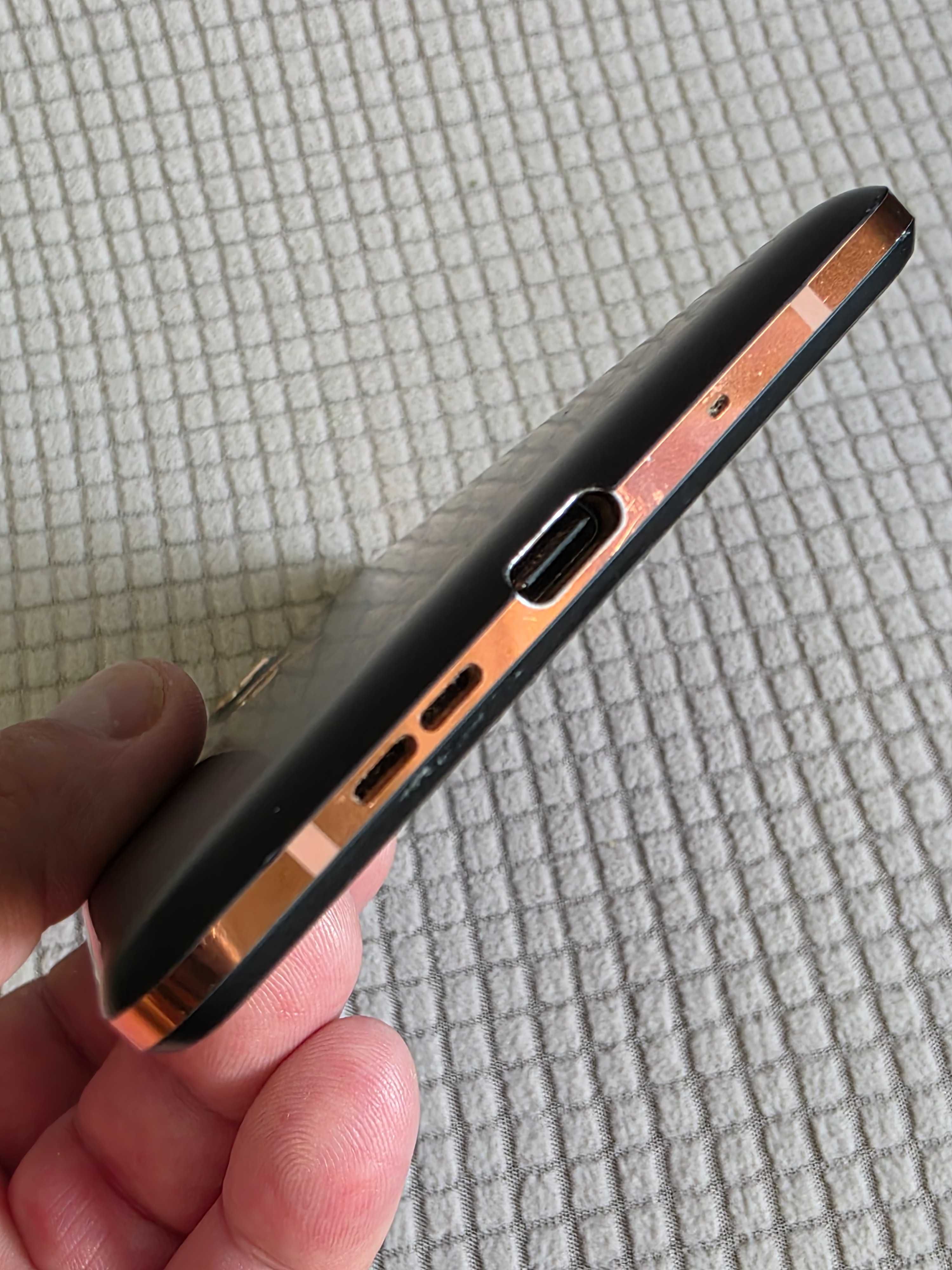 Nokia 7 Plus stocare 64GB, 4GB ram