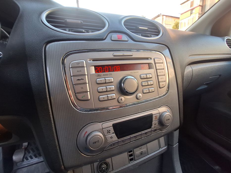 Ford Focus 2.0 Benzină + GPL