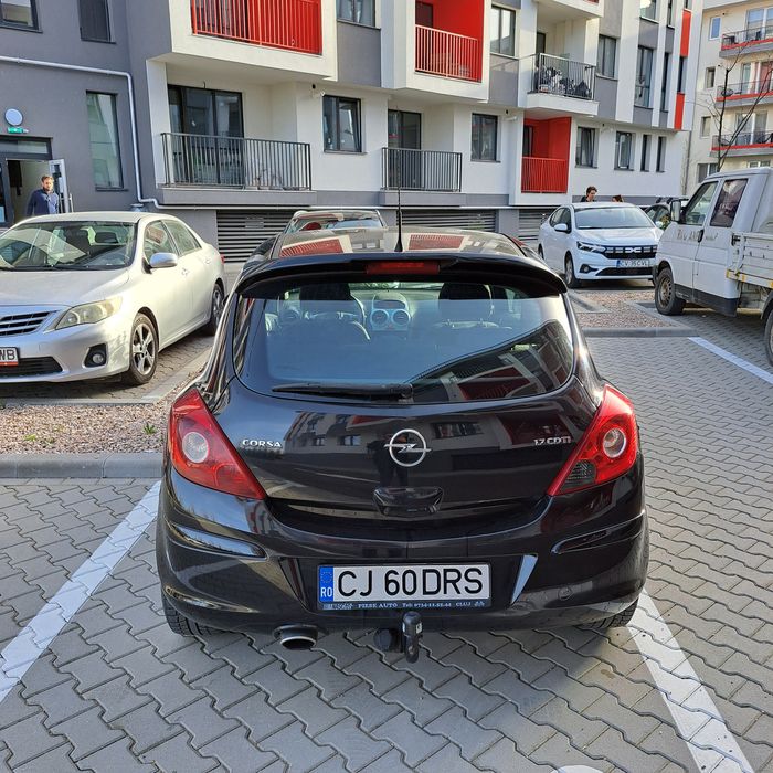 Vând Opel Corsa D