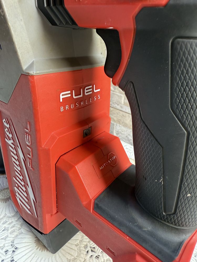 Акумулаторен безчетков перфоратор MILWAUKEE M18FHX-0X, 18 V, 2.5 J,