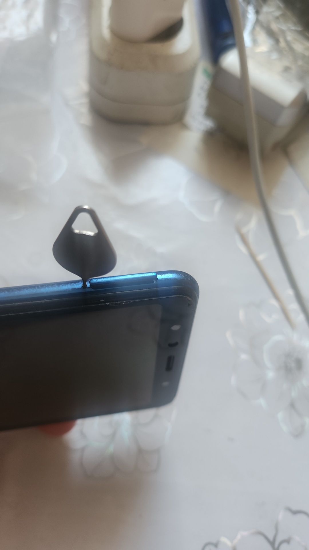 Р а с п р о д а ж а !!!   Продам смартфон Самсунг А750