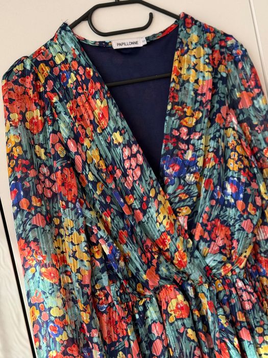 Флорална цветна рокля