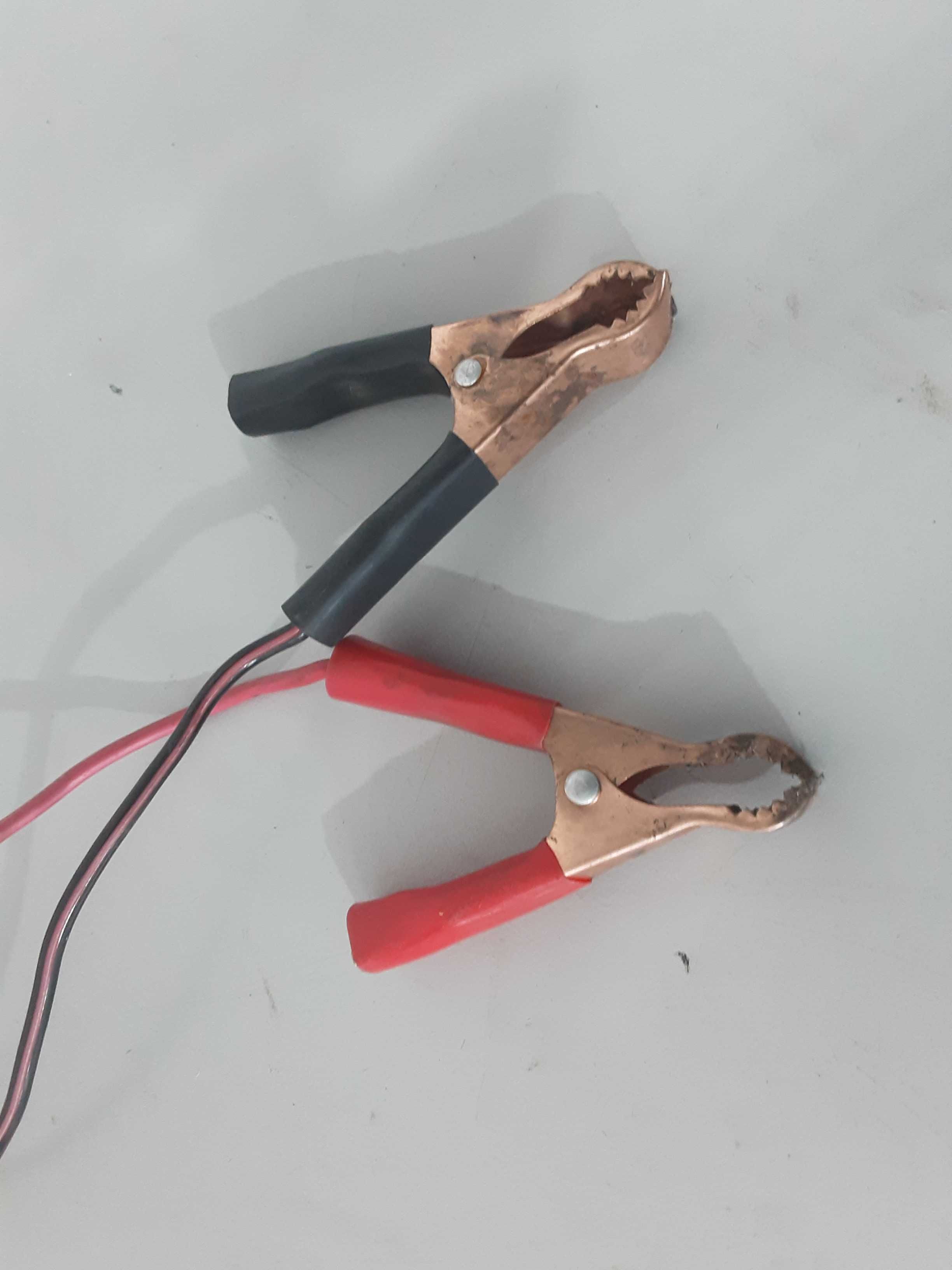 Зарядно за акумулатор - 12  V
