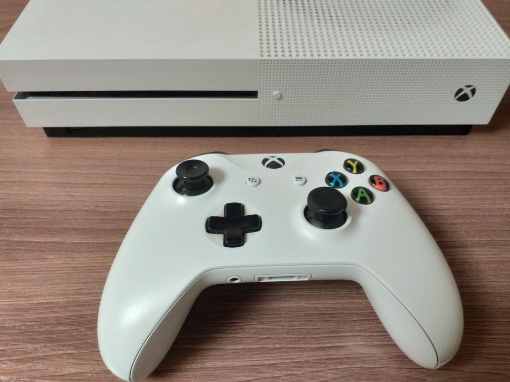 Xbox one s 500 Gb