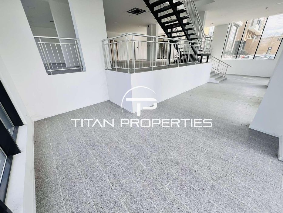 Дава се под наем Магазин в Бургас, Изгрев - 445 кв.м за 2885 € - Снимка #4