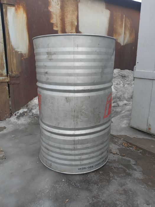 Продам металический бочки по 5000 тенге