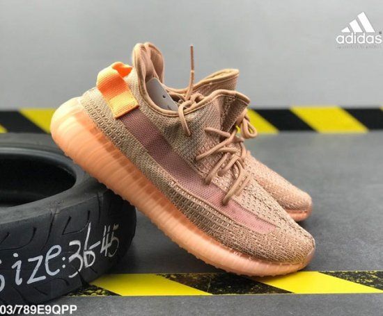 Кроссовки Адидас yeezy boost 350 v2