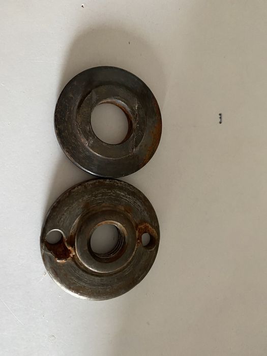 Piulita si flansa pentru polizor