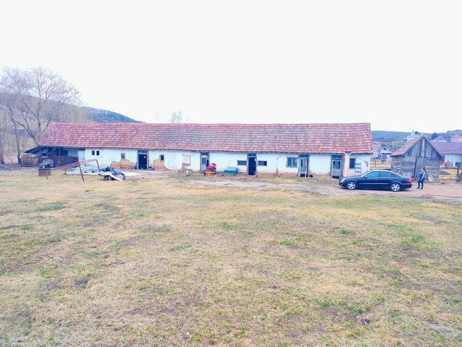 Vând cărămidă din demolare