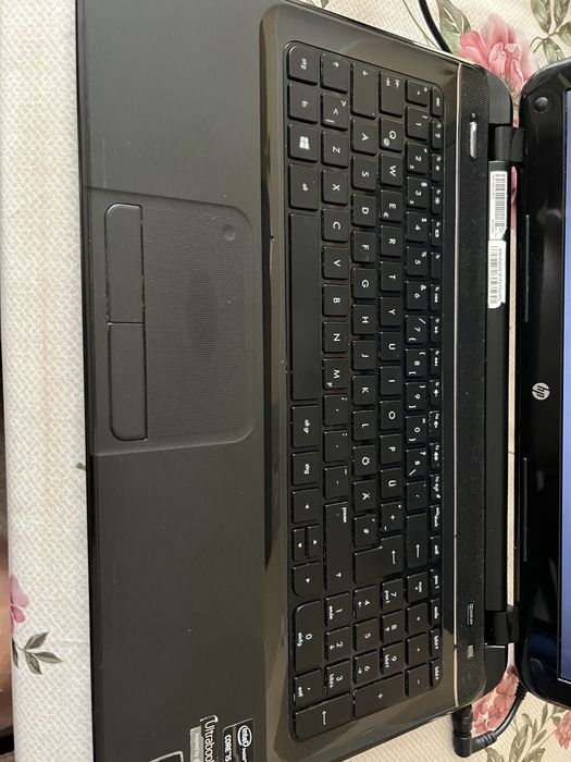 Лаптоп HP Paviion model: AR5B125