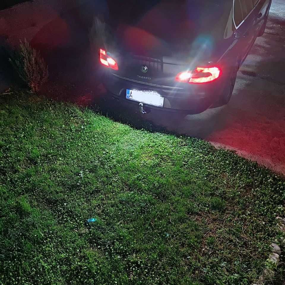 Bec led leduri pentru marsarier Skoda Superb 2