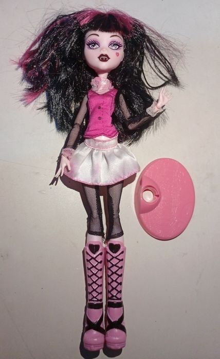 Монстер Хай Дракулаура оригинал 2 волна