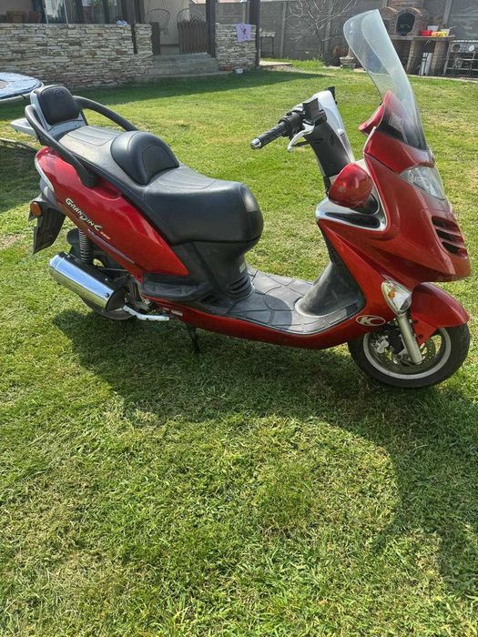 Motoscuter Kymco GrandDink 125 cmc