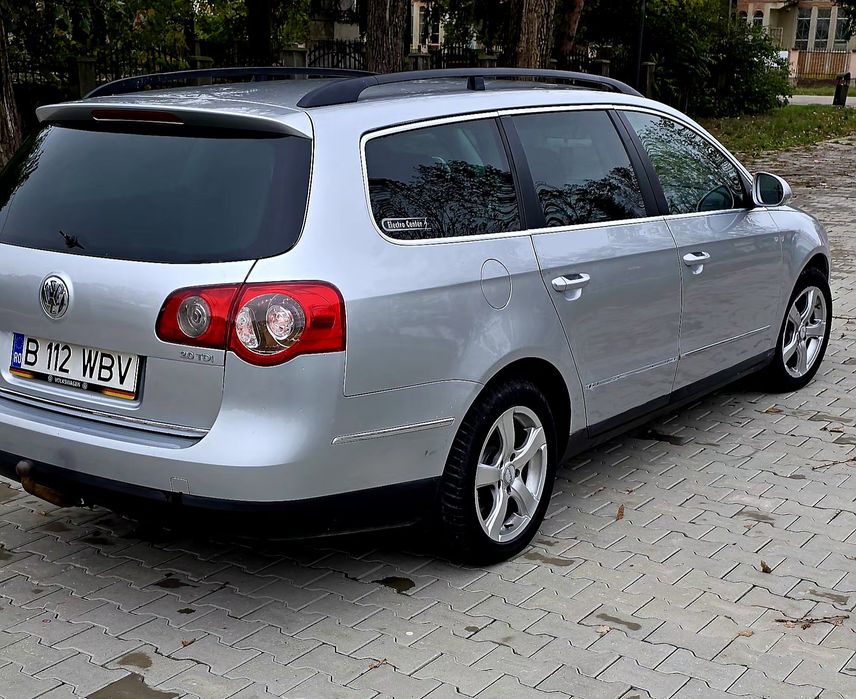 Vând vw passat b6 An 2008 motor 2.0D