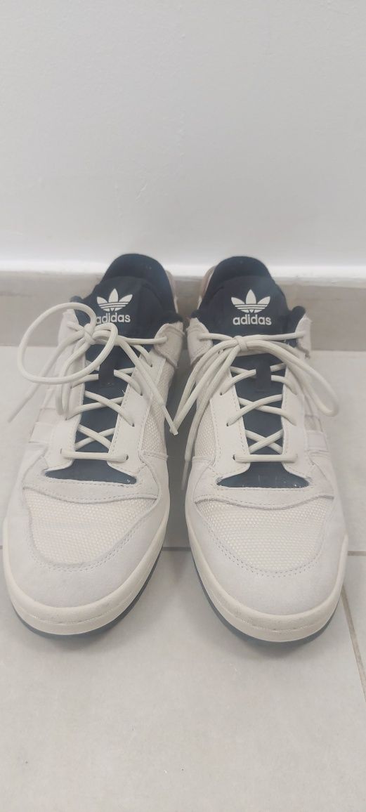 Adidas forum low cl 43 1/3