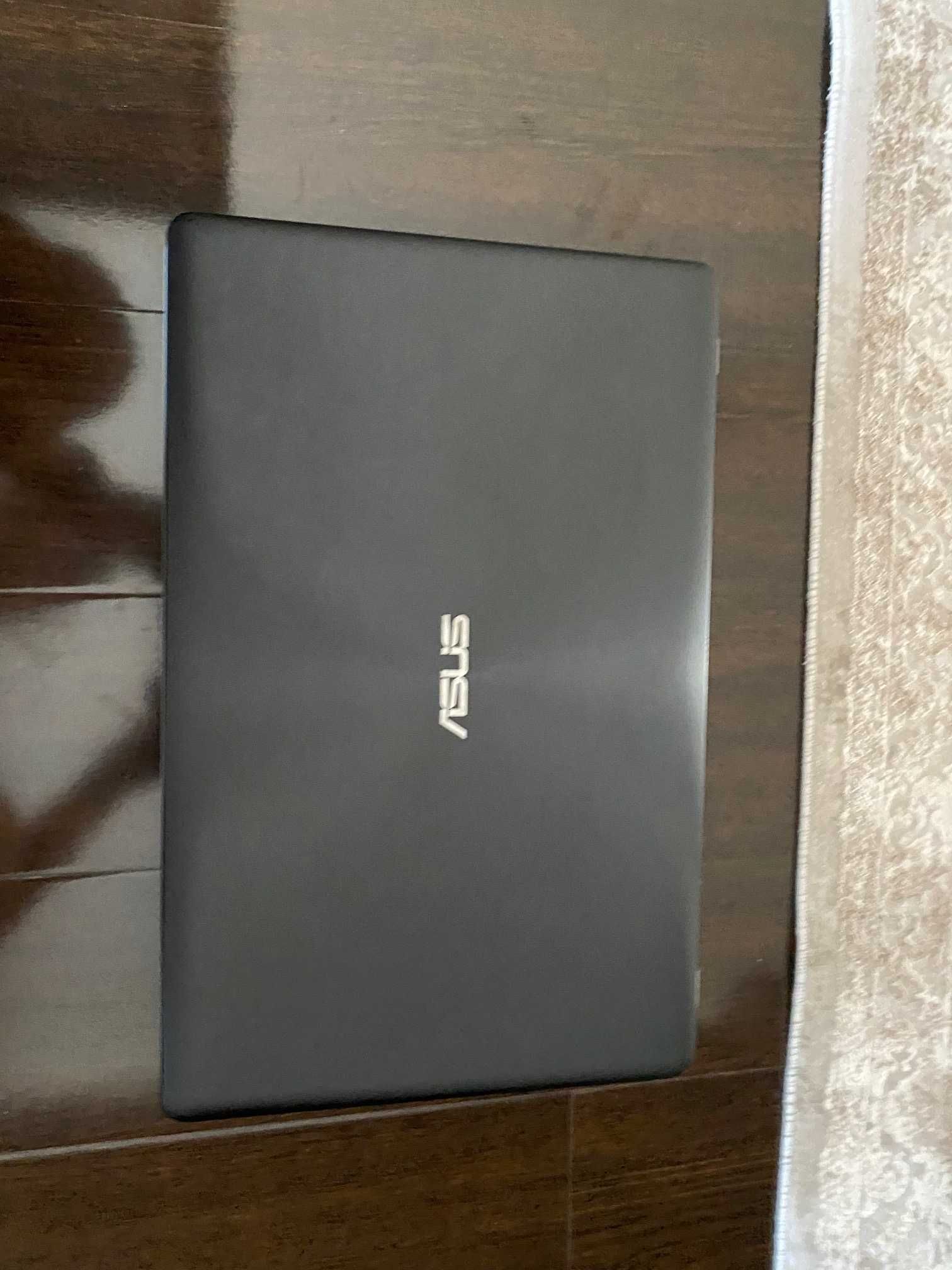 laptop Asus k750j 17" full hd , procesor i7 defect, vand  dezmembrez