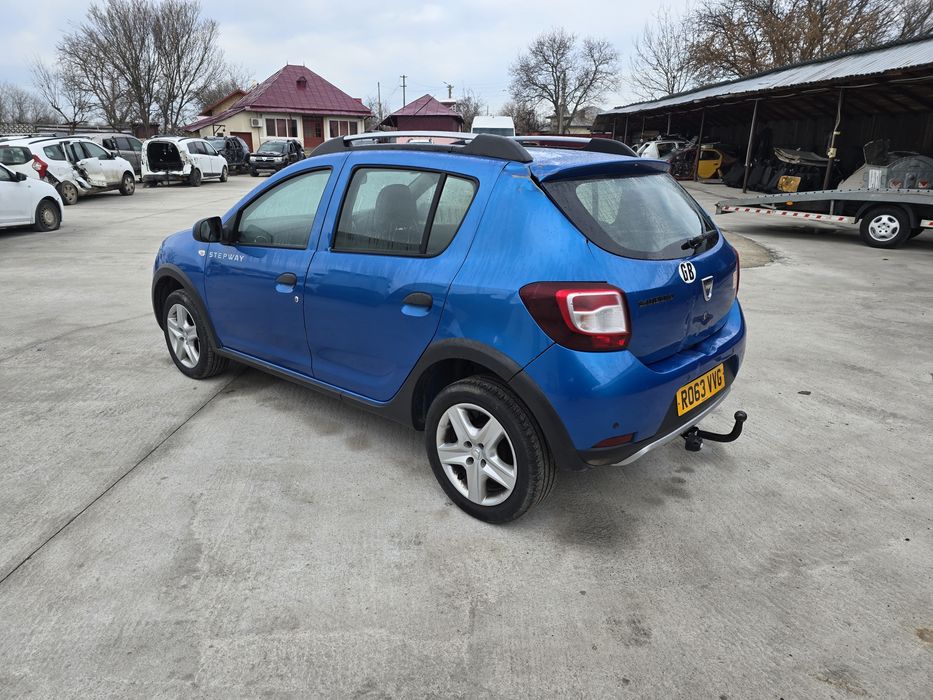 Dezmembrez Piese Dacia Sandero stepway 2014 diesel
