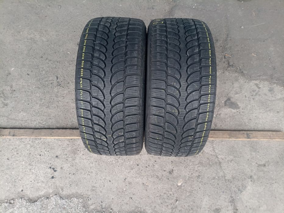 2 anvelope de iarna ca si noi Bridgestone 245/40 R17 dot 3319