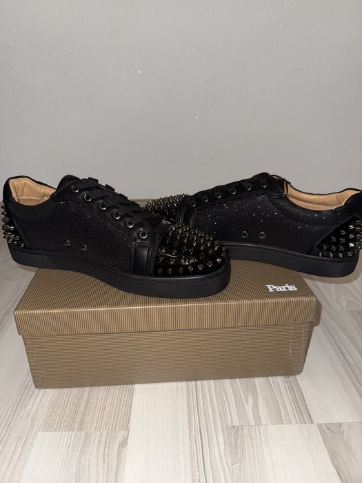 Adidasi Louboutin marimea 43