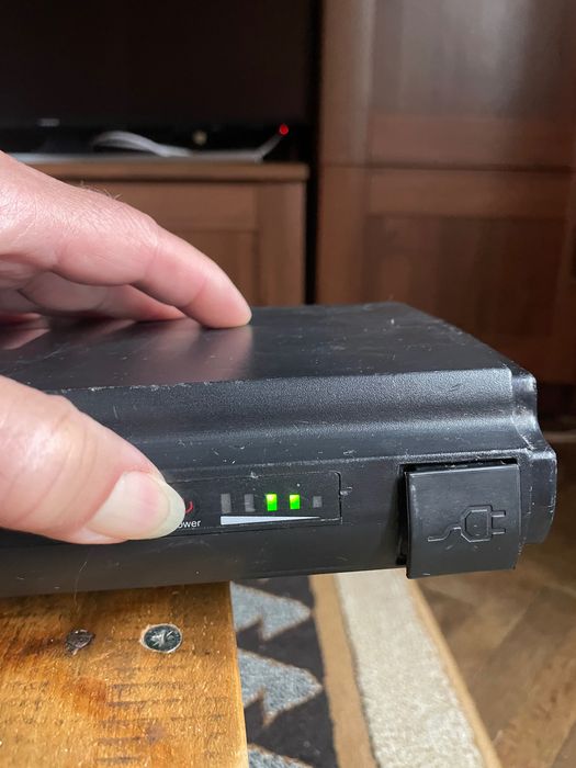 Vînd baterie bicicletă de 36v cu 8,8ap