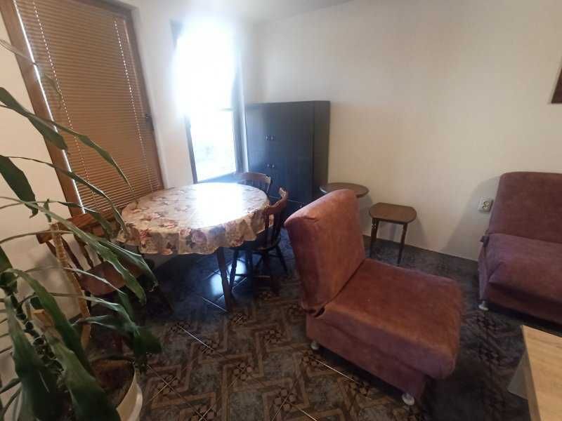 Дава се под наем Многостаен апартамент в Бургас, Център - 120 кв.м за 408 € - Снимка #6