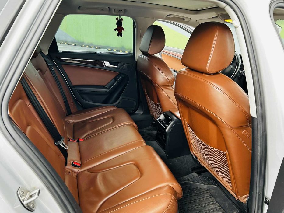 URGENT! Vând Audi A4 2.0 TDI 170CP!