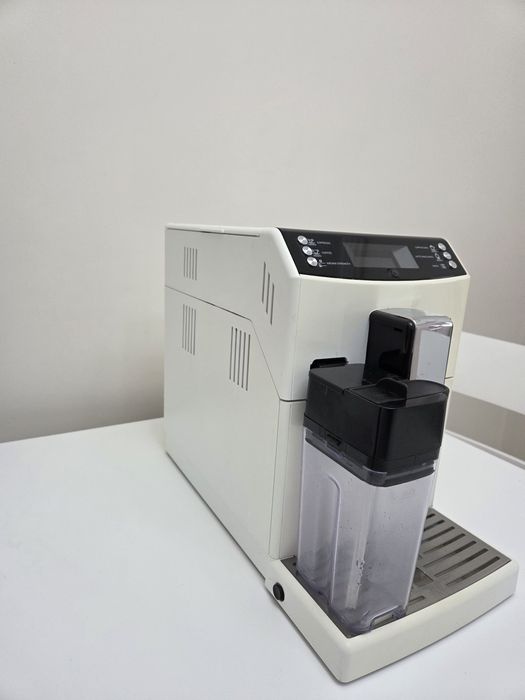 Vand espressor automat Philips