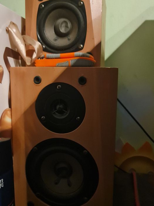 Vand sistem de sunet 5.1