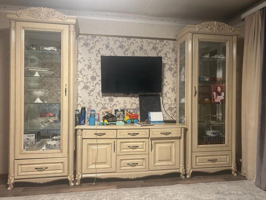 Продам стенку горку