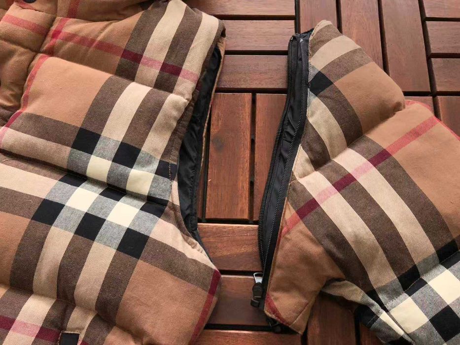 Geaca Burberry Premium cu maneci detasabile