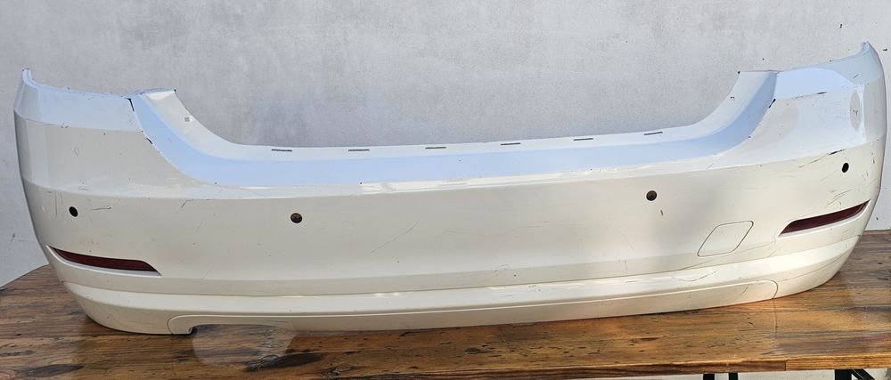 Bară spate/praguri F32,F33,F36