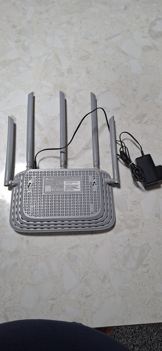 Internet modem yengi 1 oy ishlatilindi internet tezligi yaxshj