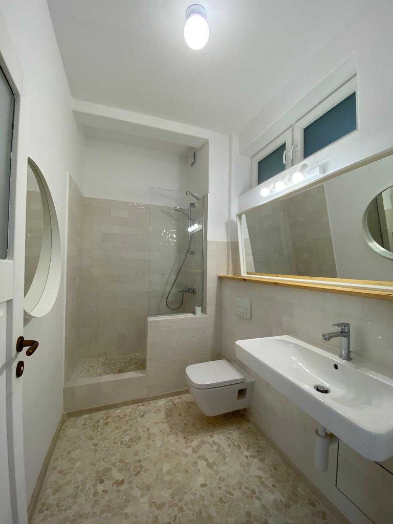 Дава се под наем Двустаен апартамент в София, Дружба 1 - 55 кв.м за 703.8 € - Снимка #4