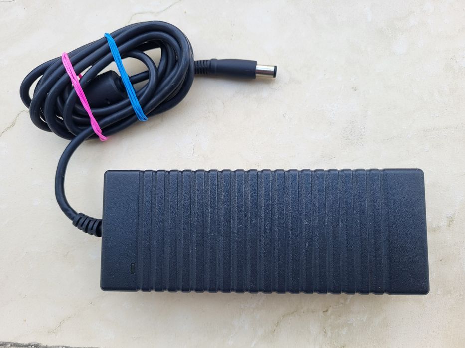 Alimentator DELL 19,5V 6,7A 130W mufa 7,4mm cu pin