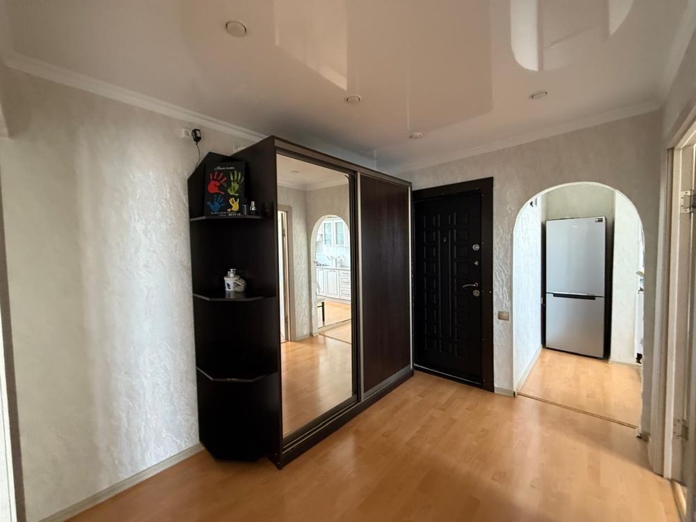 Продам 3-х комнатную квартиру