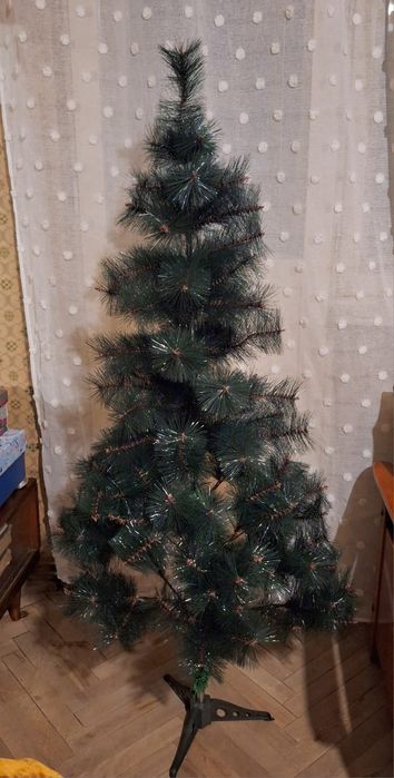 Vând brad eco (artificial) 150 cm