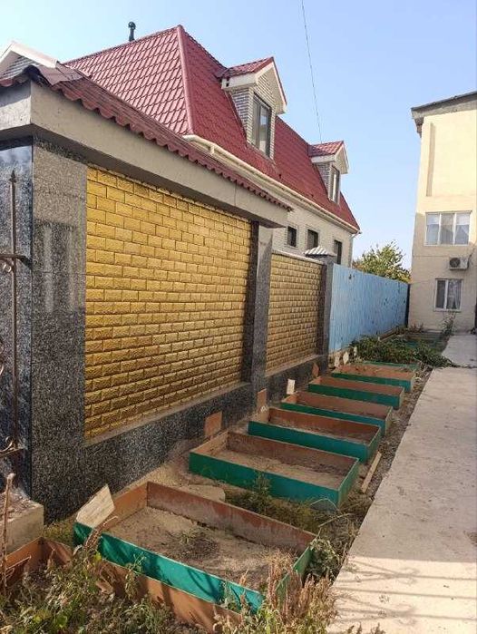 Профессиональная укладка плитки.