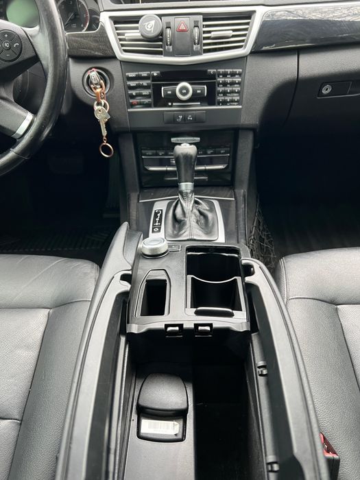 Vand Mercedes-Benz E Class