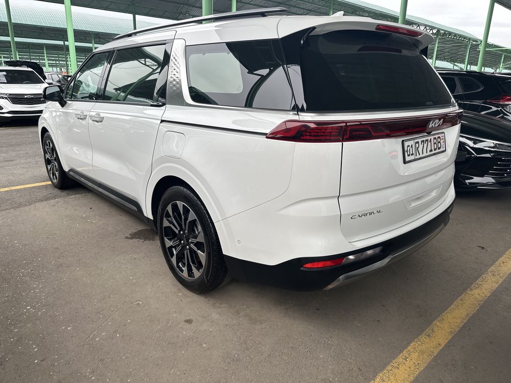 Kia carnival 2023 oq