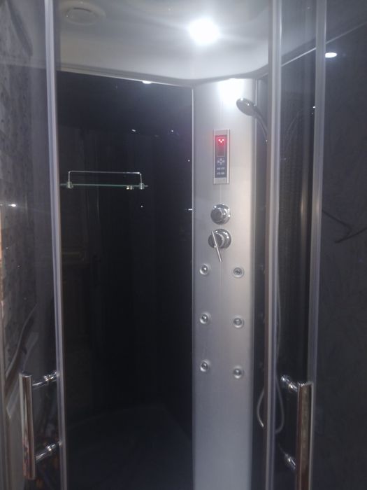 Продается душивой кабина