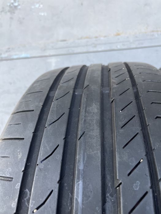 2 бр. летни гуми 225/45/19 Continental DOT 3817 4,5 mm