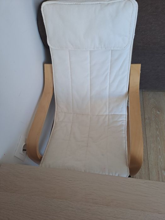 Masuta si scaune Ikea, pentru copii