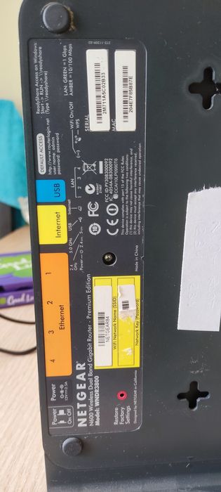 Роутер Netgear n600
