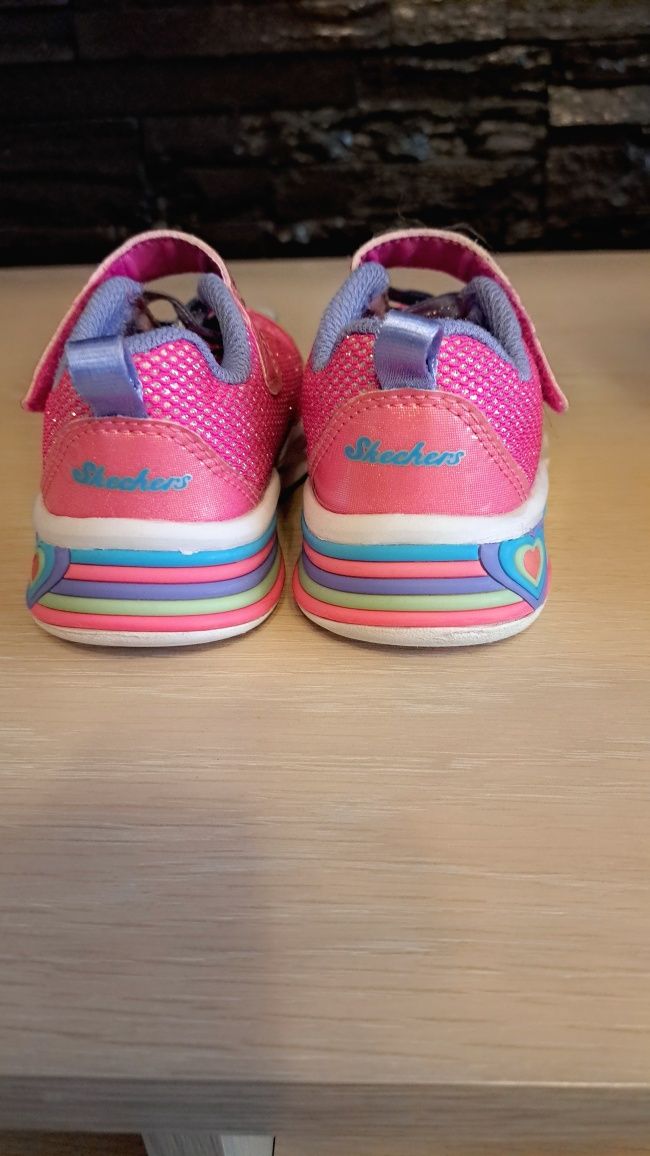 Skechers fetite 22