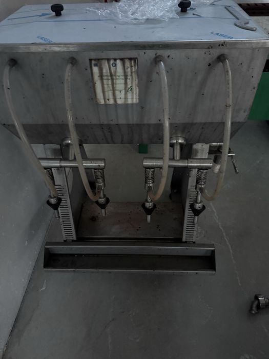 Sistem de umplere Sticle