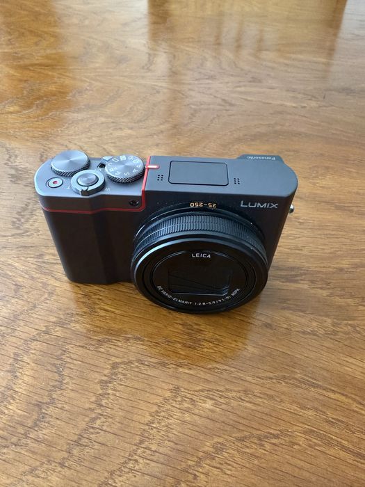 Camera foto Panasonic TZ100 senzor mare 1 inch, Leica 25-250mm